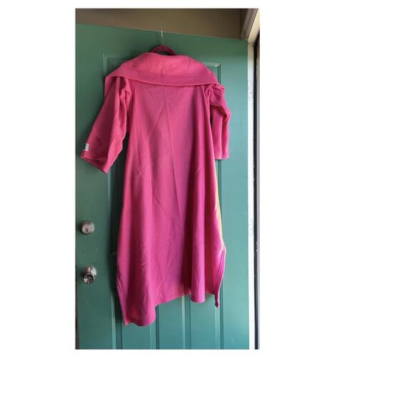 Snuggie For Kids Pink Super Soft Fleece ROBE BLANKET Excellent Condition - Picture 1 of 9